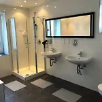 Ferienhaus Cassel بيت ضيافة كاسيل