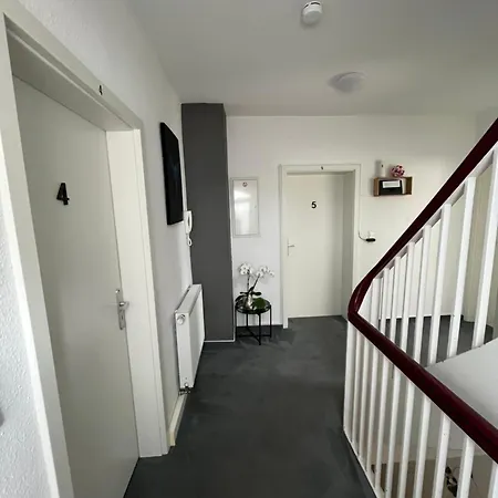 Ferienhaus Cassel بيت ضيافة *